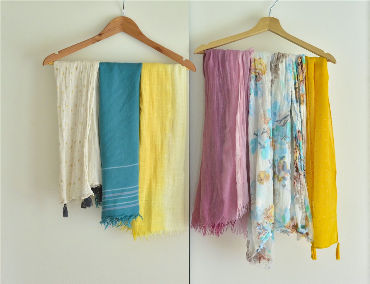 garde robe avec foulard