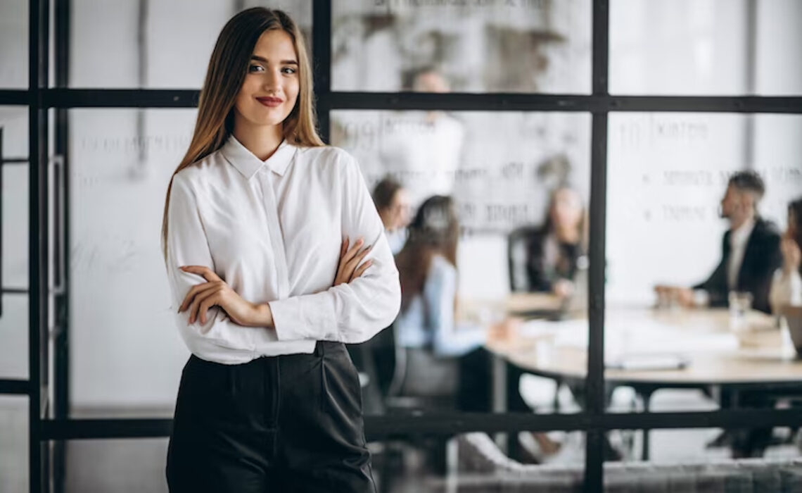 secretaire elegante